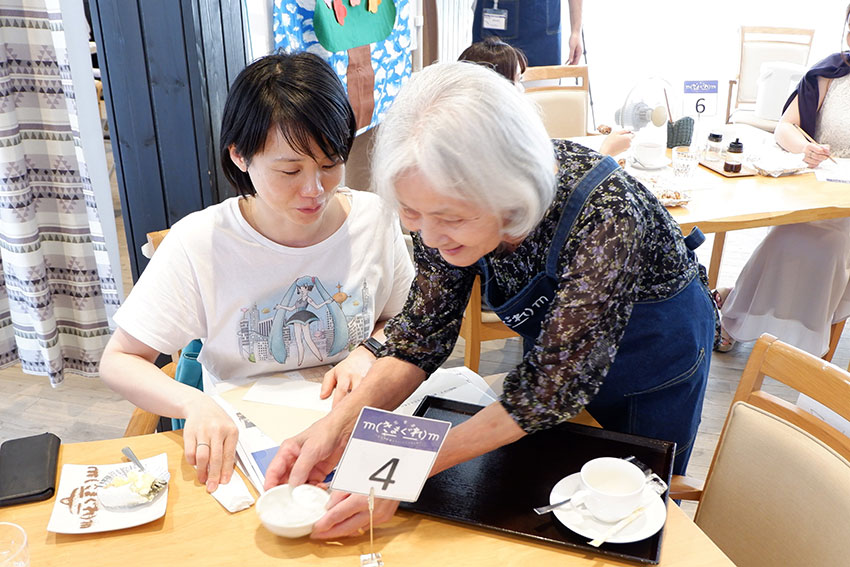 「ごちそうさまでした」「はい、ありがとうございました」