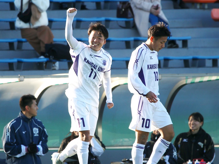 関大サッカー_3