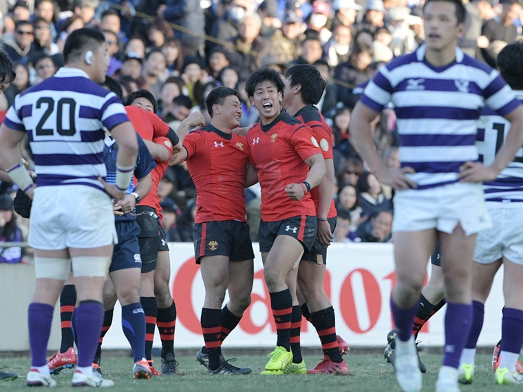 帝京V10阻止へ 腕ぶす早稲田、明治、東海、大東、天理