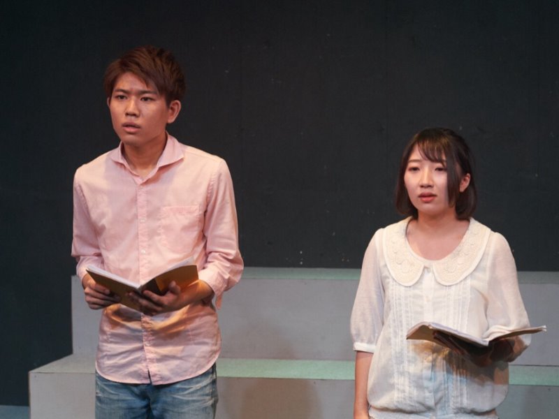 主役の柴犬ハル(2歳)を演じる森田徹郎さんと、皆から愛されるヨーキーのチロル(1歳)を演じる斎藤美織さん