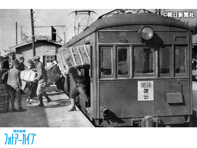 0523初の疎開列車23