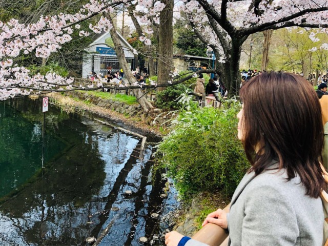 酒に溺れる生活をやめて、自分と向き合った女性「離婚して寂しかったんだと思う」