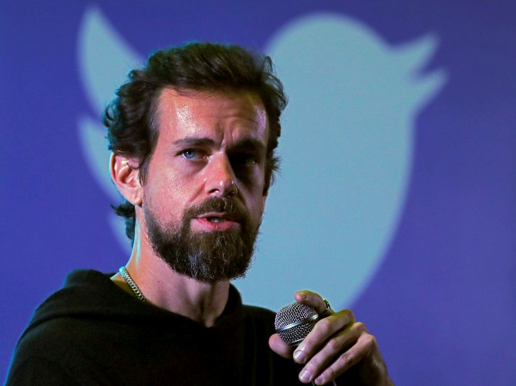 ニューデリーの会合で学生達に講演するツイッターのジャック・ドーシー最高経営責任者(CEO)。12日撮影(2018年 ロイター/Anushree Fadnavis)