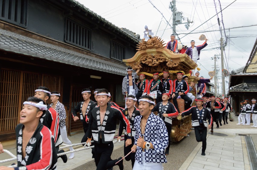 まちをいく「上之町」のだんじり