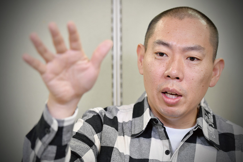 芸人としての資質を問われるような難しい状況も、コンビだからこそ乗り越えられると話す松本さん
