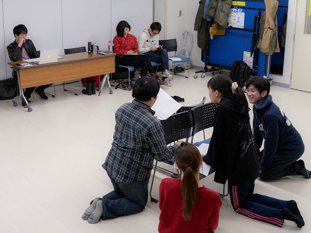 異色の劇団・冨坂友さんインタビュー