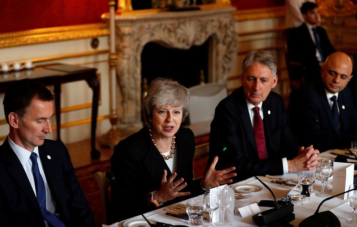 鈴木一人 国際ニュースの補助線 メイ英首相