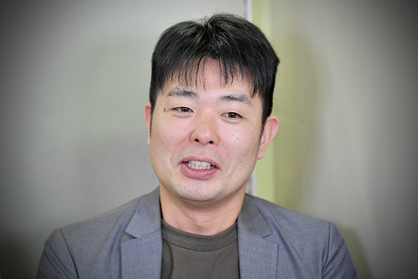 「回想法」を使って盛り上げようとするも、禁じ手のネガティブな質問をしてしまったこともあったと話す西川さん
