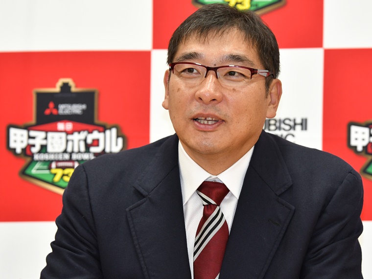 アメフト甲子園ボウル高岡監督