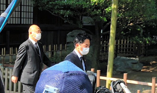 4 Members Of Abe S Cabinet Visit Yasukuni On War Anniversary The Asahi Shimbun