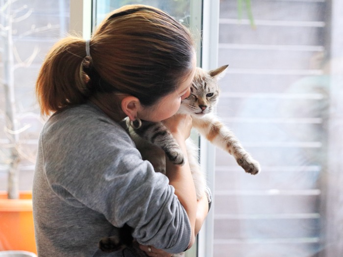 抱きしめることも容易に。