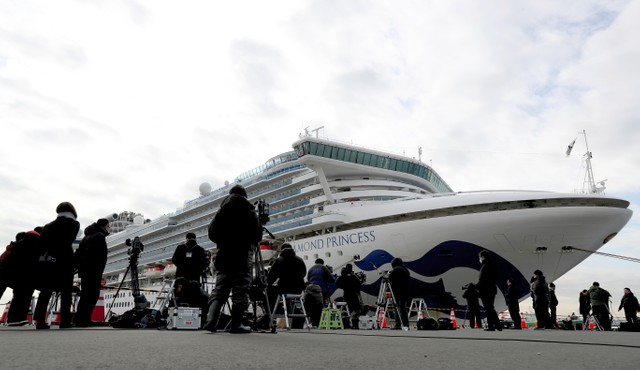 “钻石公主”号乘客控诉生活环境急速恶化