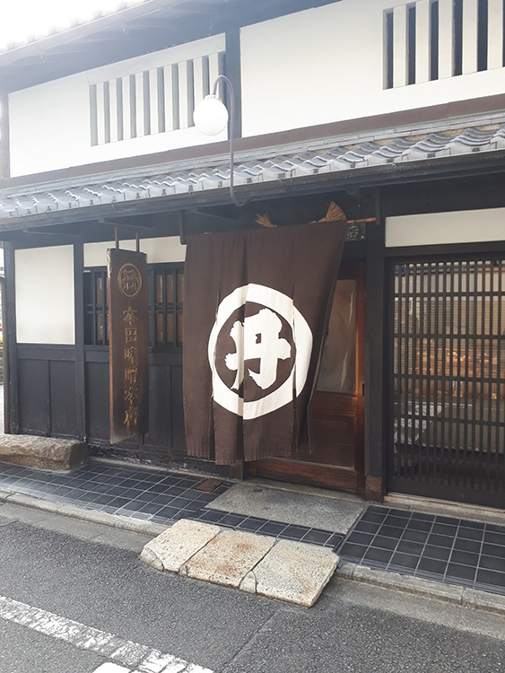 王室サバイバル_御用達_5