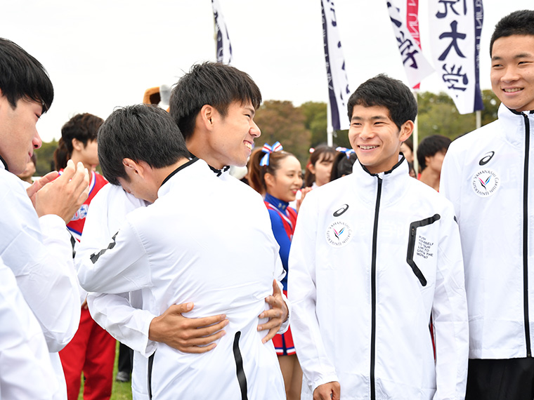 箱根駅伝予選会 薄氷10位の山梨学院大
