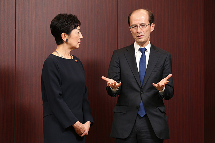 国谷裕子2