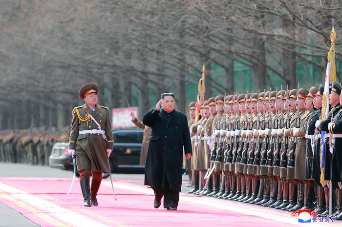 鈴木一人 北朝鮮軍創建71周年