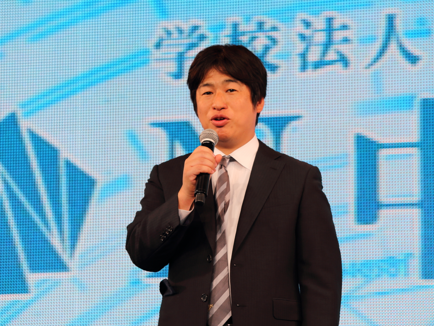 カドカワ川上社長「中学生に人生を救う武器、与えたい」 N高に続く「N中等部」開校へ