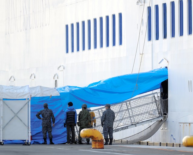 “钻石公主”号乘客控诉生活环境急速恶化