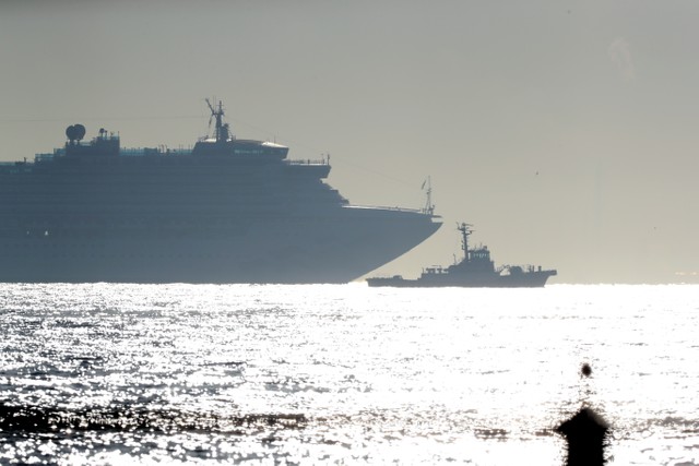 游轮新冠病毒感染者中3人为日本籍