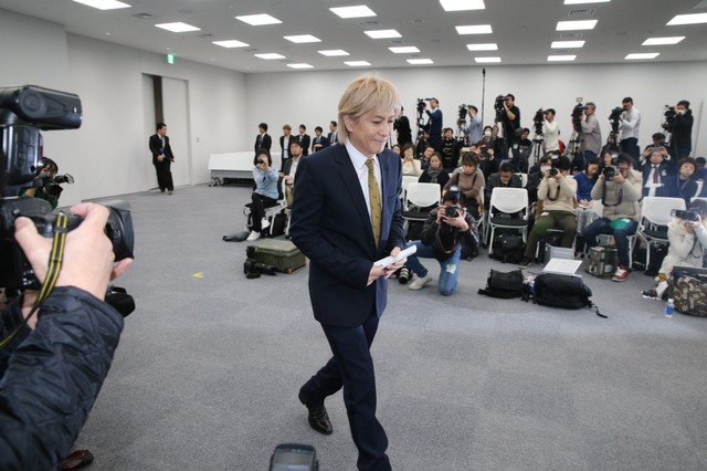 音乐教父小室哲哉决定引退 为出轨骚动道歉并负责