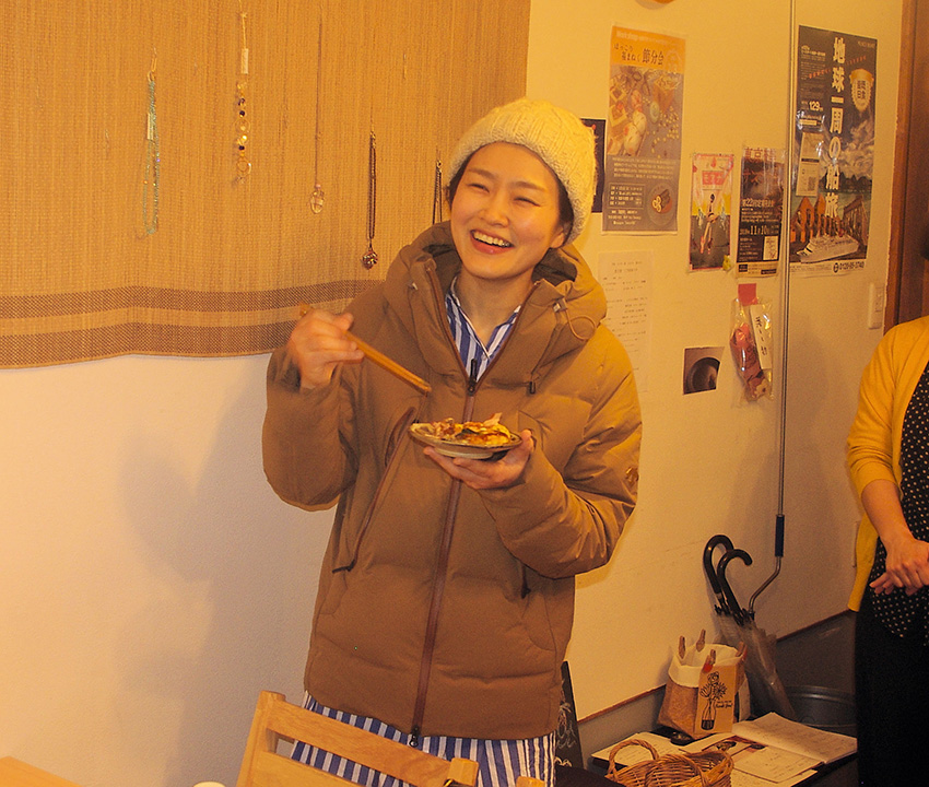 誰でも居酒屋「店長」のゆかさん