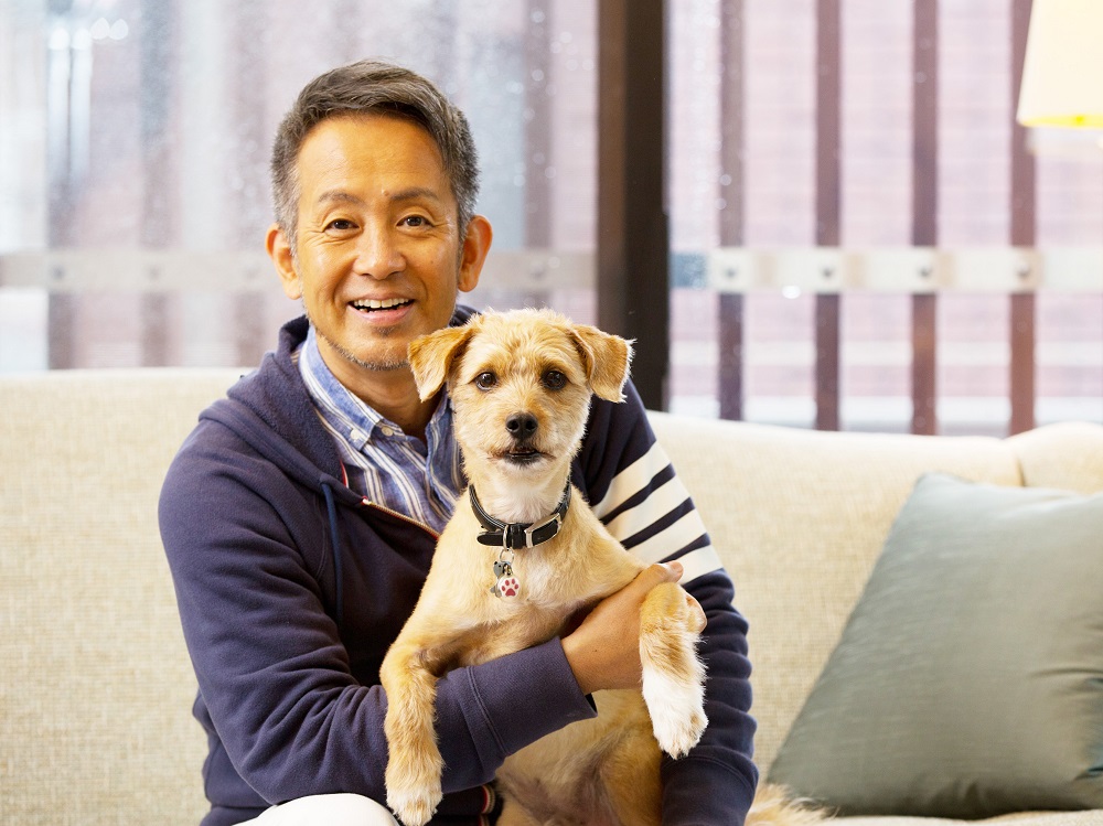 宮本亜門さん(演出家)と愛犬のビート君