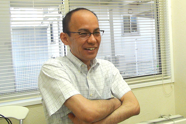 あおぞら動物医院院長・佐藤希樹先生