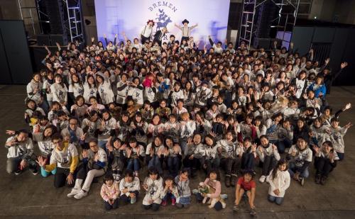 譲渡会を支えたスタッフやボランティアたち