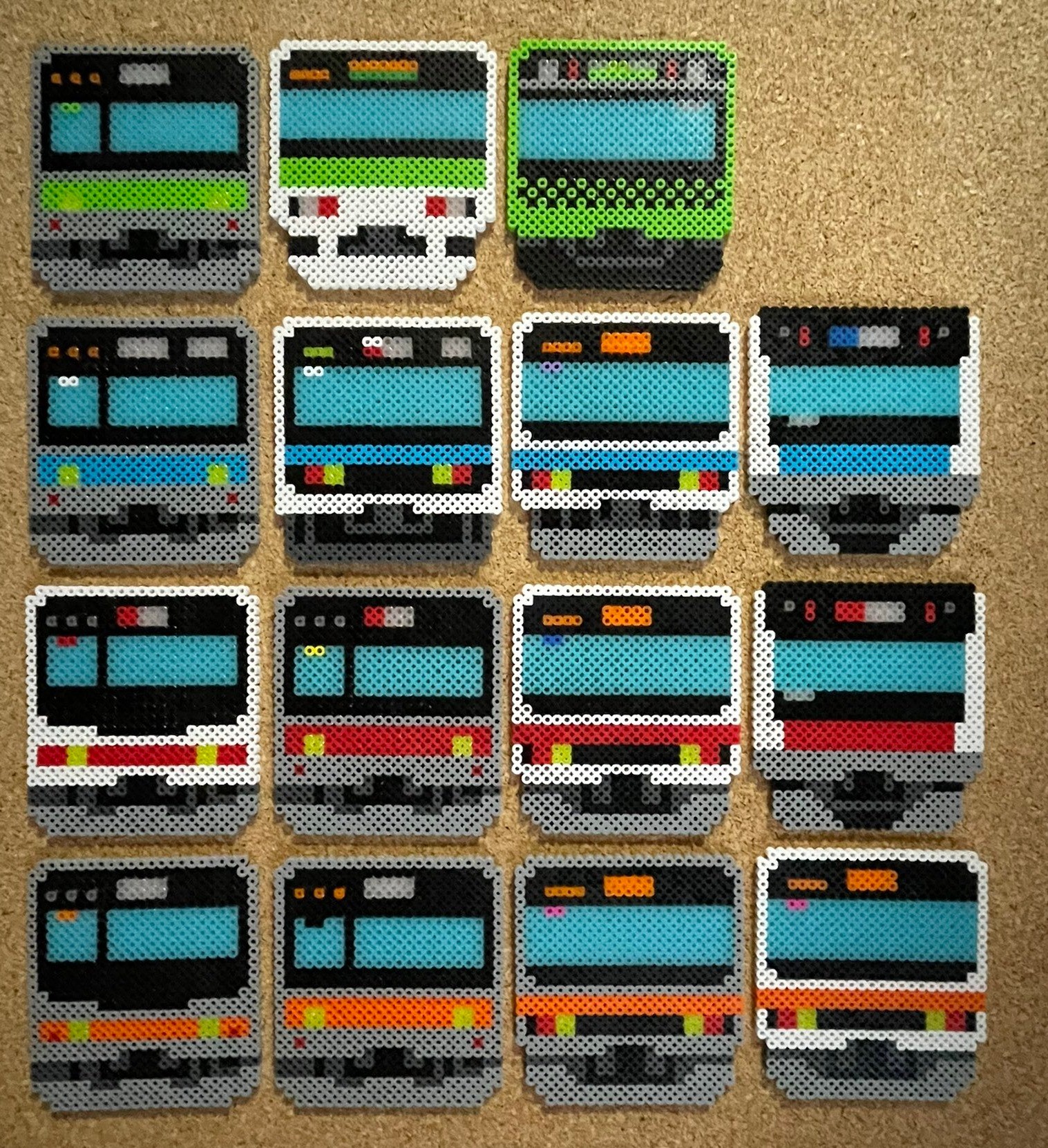 鉄道ファン歴４０年の アイロンビーズ鉄 ３５０種以上の 顔つき を絶妙に再現 よろず ニュース