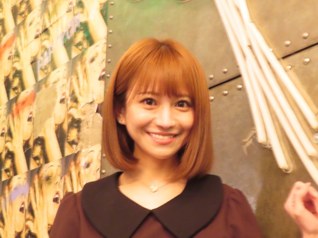 伝説のキャバ嬢 愛沢えみりがアイドルプロデュース 親友 明日花キララの キャバ嬢アイドル と切磋琢磨 よろず ニュース