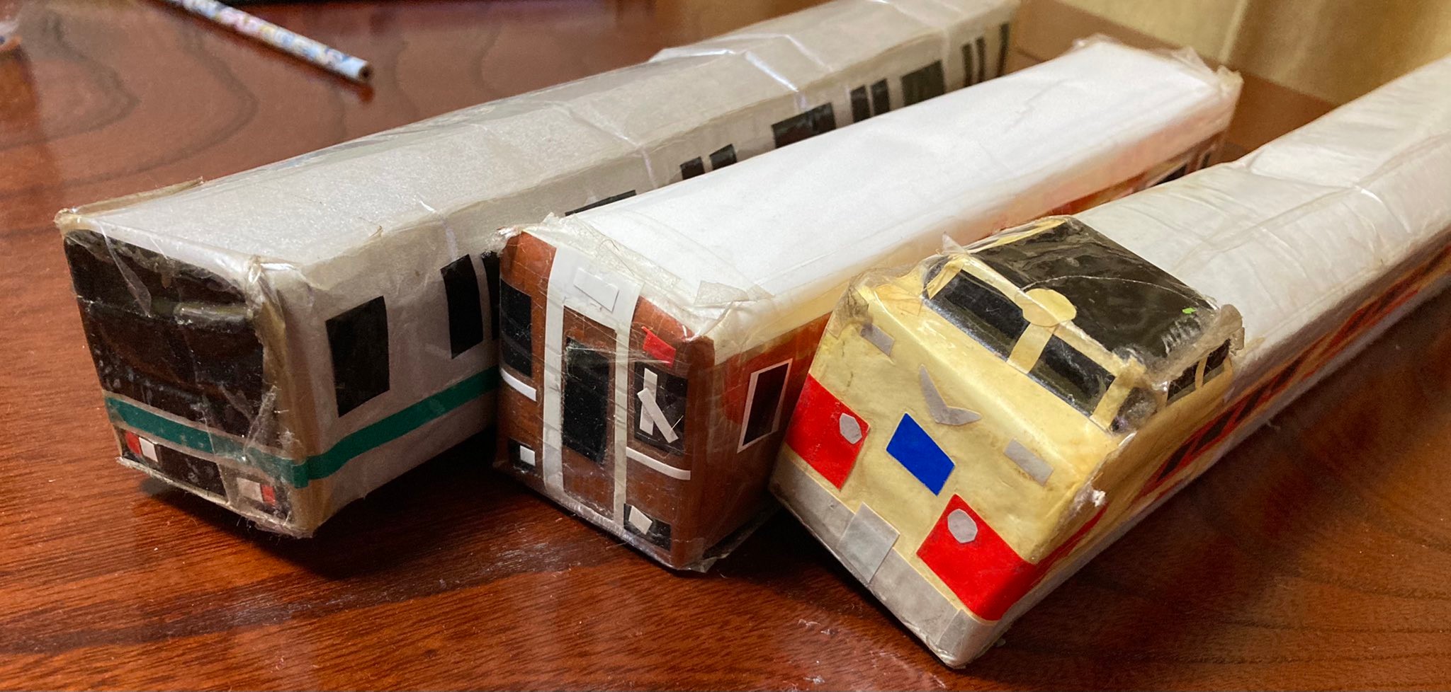 10年前 息子のために母が作ったラップの空き箱電車 捨てられない にネット 愛あふれる力作 捨てないで まいどなニュース