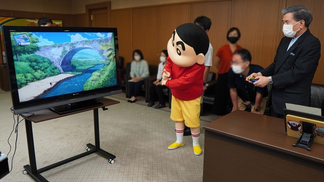 クレヨンしんちゃん 最新ゲーム開発者 復興の手助けになれば 発売日に思わぬ形で実現 よろず ニュース