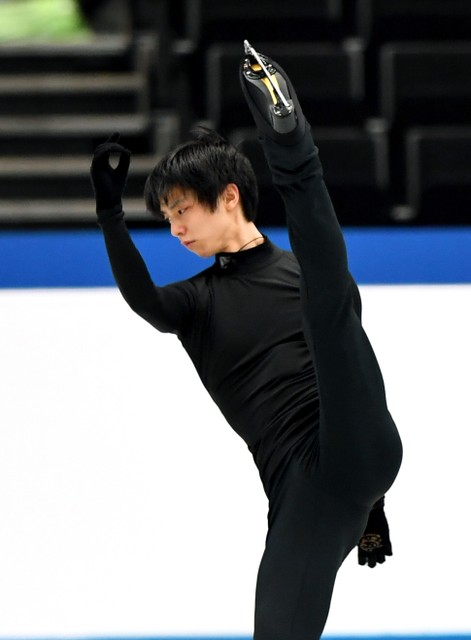 羽生结弦时隔4月再参战 现身花滑世锦赛公开练习