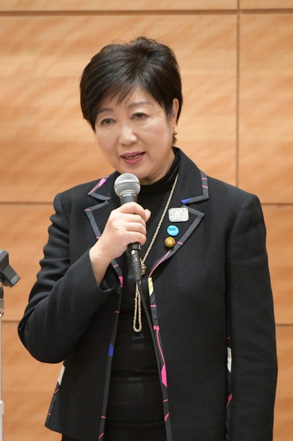 专心当东京都知事 小池百合子辞希望之党党魁