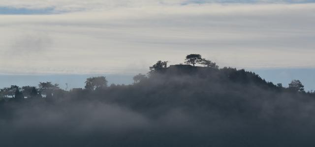 竹田城跡雲海季節到來飄浮在雲端的天空之城 朝日新聞中文網