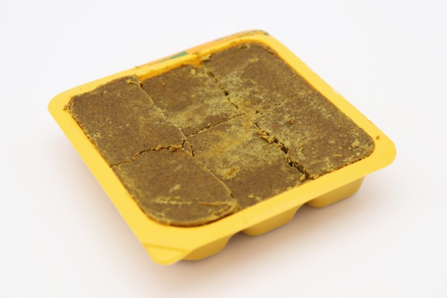 カレールウ割らない説が勃発 本当なの エスビー食品に聞いた 溶かす最適温度は65度です まいどなニュース