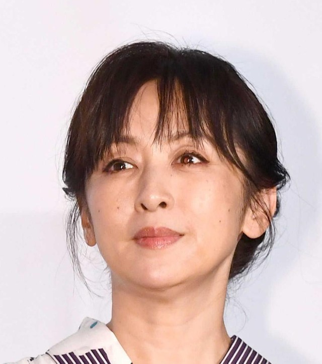 斉藤由貴サプライズ登場に「56歳?信じられない」「56歳見えない!」ネット沸く ポニーテールで|よろず〜ニュース 斉藤由貴サプライズ登場に「56歳?信じられない」「56歳見えない!」ネット沸く ポニーテールで|よろず〜ニュース