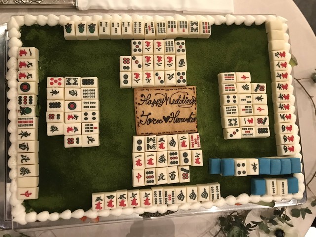さあ あなたなら何を切る どこから切る 史上最強の 麻雀ウェディングケーキ が話題 まいどなニュース