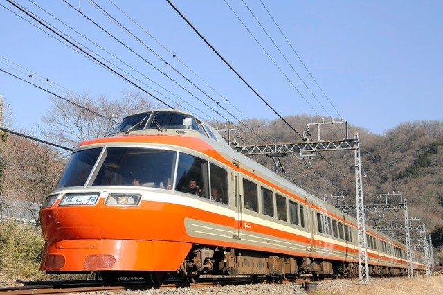 浪漫特快「m78星云号」10月6日上路 超人力霸王相送