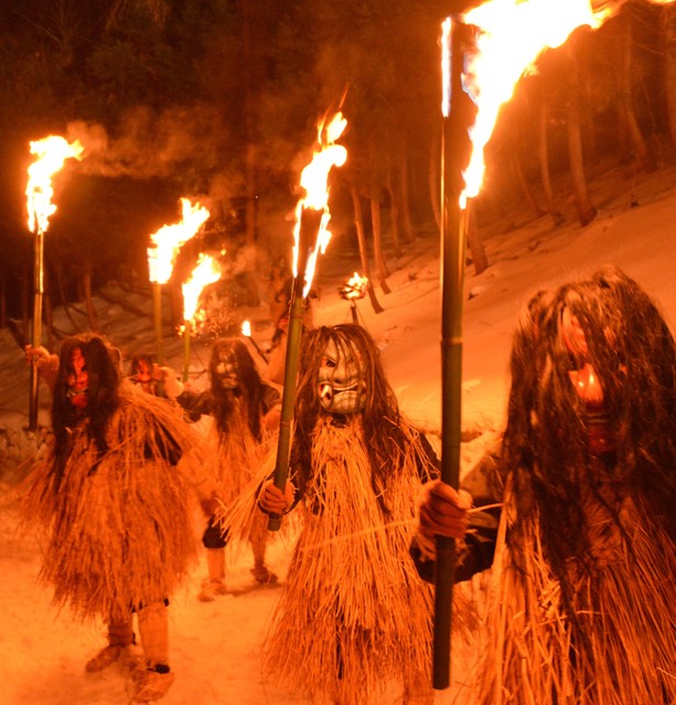 秋田男鹿柴灯祭 15只生鬼下山荡气回肠：朝日新聞中文网