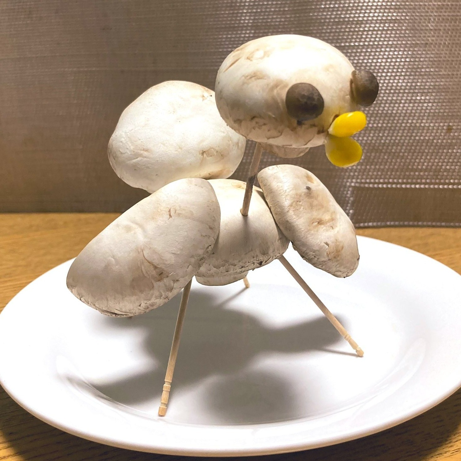 お盆にナスとキュウリがない ジャンボマッシュルームで作った 精霊アヒル に母爆笑 まいどなニュース