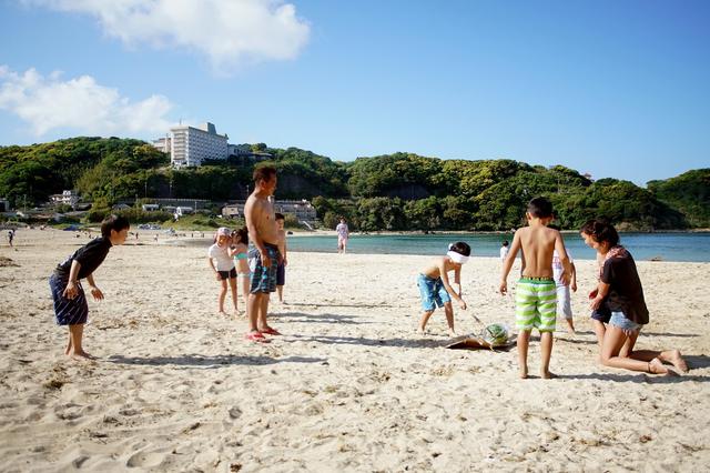 【于前的日本影章】蒙眼打西瓜 日本夏季的传统游戏