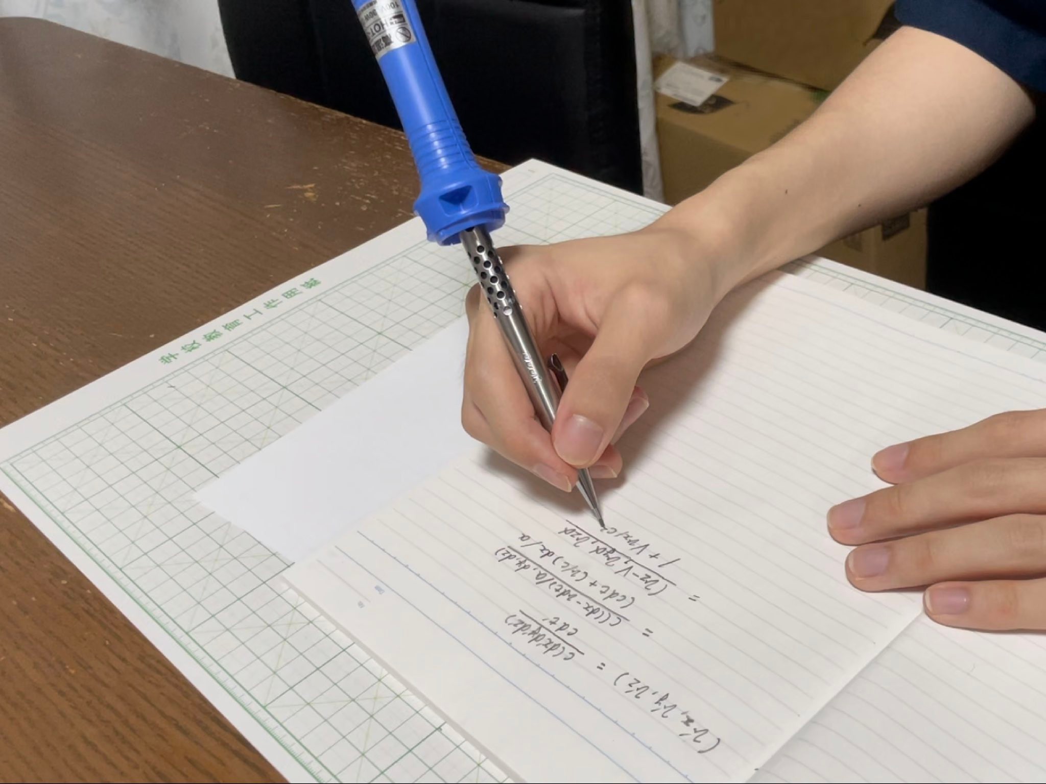 はんだごてと思ったら シャーペン だった 気になる使用感は 普通に使用できる 悪くないです よろず ニュース