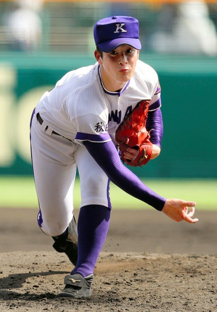 金足农对阵大阪桐荫.