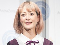 ｎｈｋ鈴木奈穂子アナの中学時代写真に 顔が美形すぎ モテただろうなー あさイチで人気 よろず ニュース