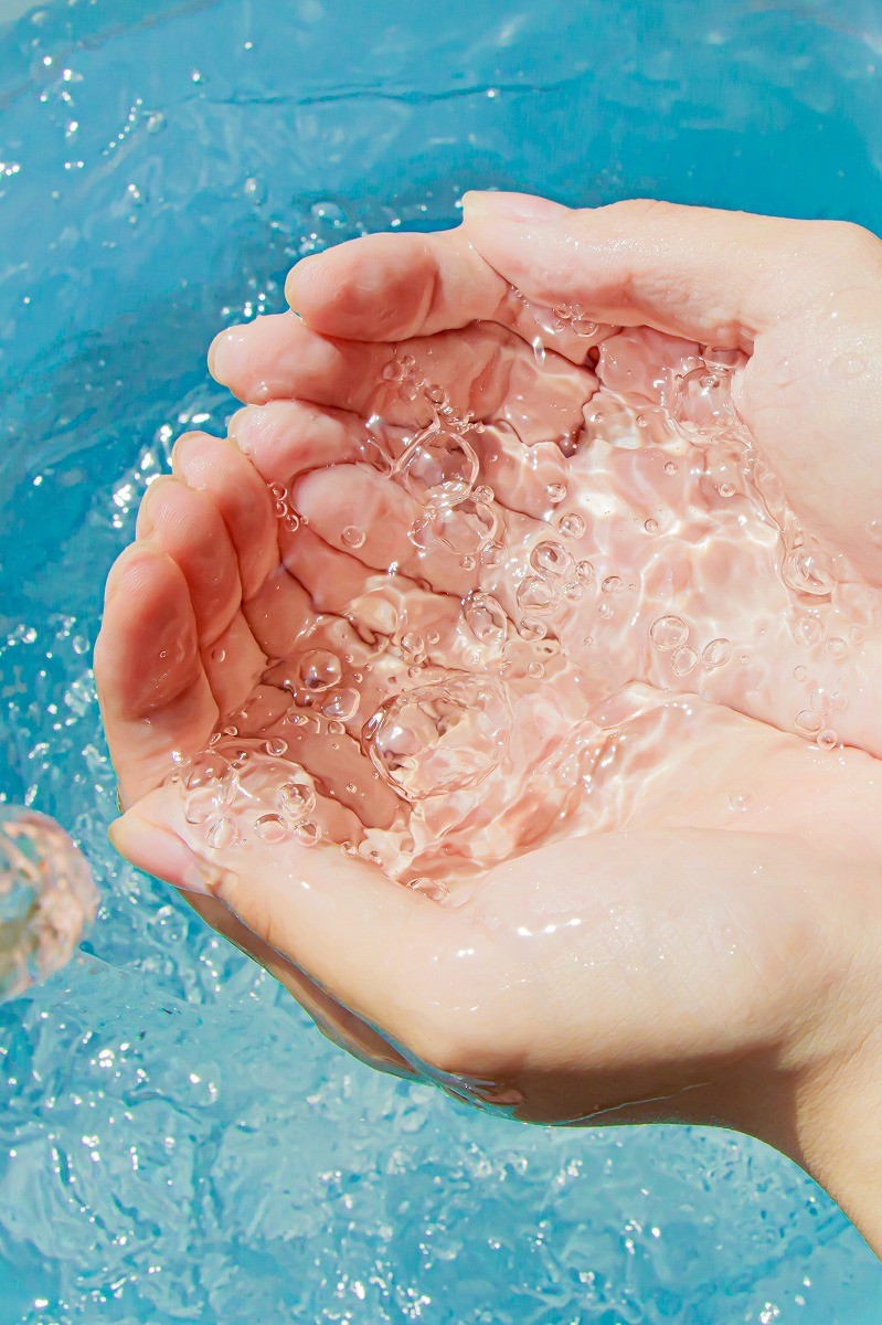 水の気泡がたまらなく好き きらきら 透明感あふれる写真が美しすぎると話題 まるで絵みたい 癒やされる まいどなニュース