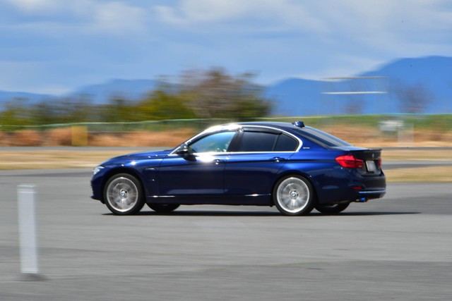 めっちゃ速いやんあの軽四 ポルシェといい勝負 車好きにはたまらないジムカーナとは まいどなニュース