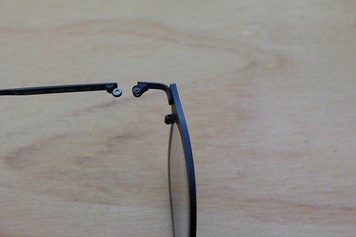眼鏡のねじが取れたら つまようじで 応急処置 できる 専門家がすすめるライフハックが話題 まいどなニュース