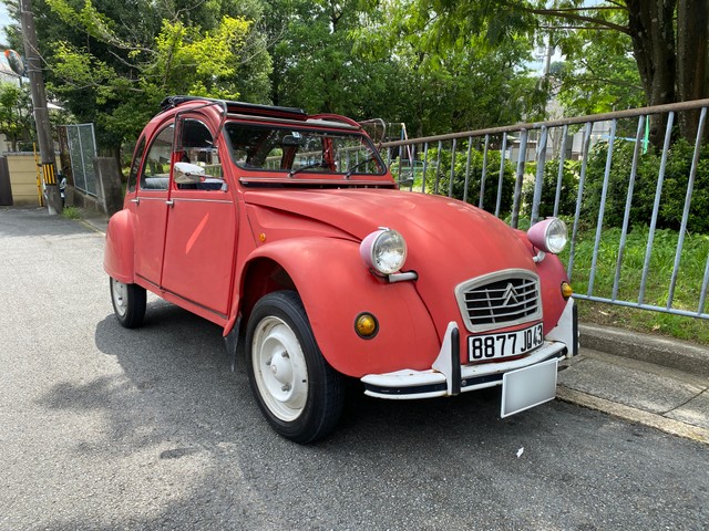 徹底的に簡素でシンプル とてもお洒落な フランスの国民車 シトロエン2cvに乗ってみた まいどなニュース