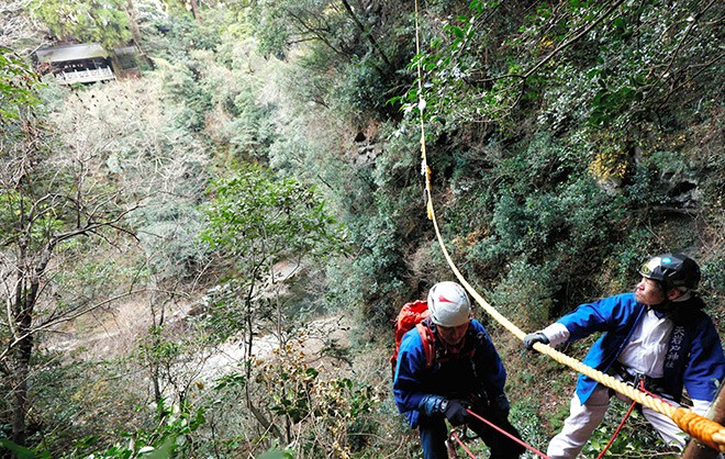 Climbers help myth and the present meet at sacred cave : The Asahi Shimbun - Vimarsana News